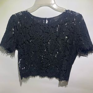 Forever 21 black laced crop top shirt size M